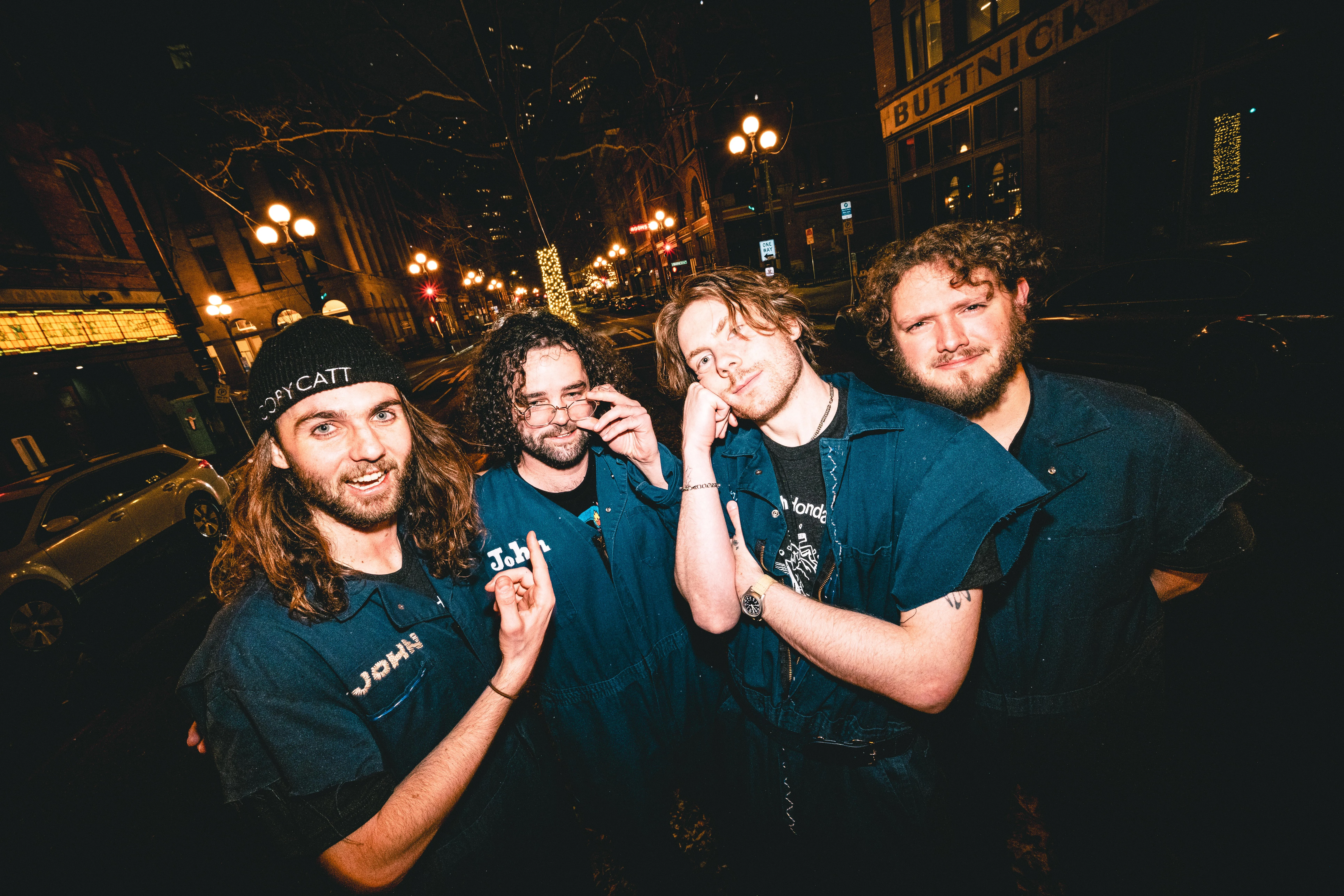 Photo by Pounding The Nail